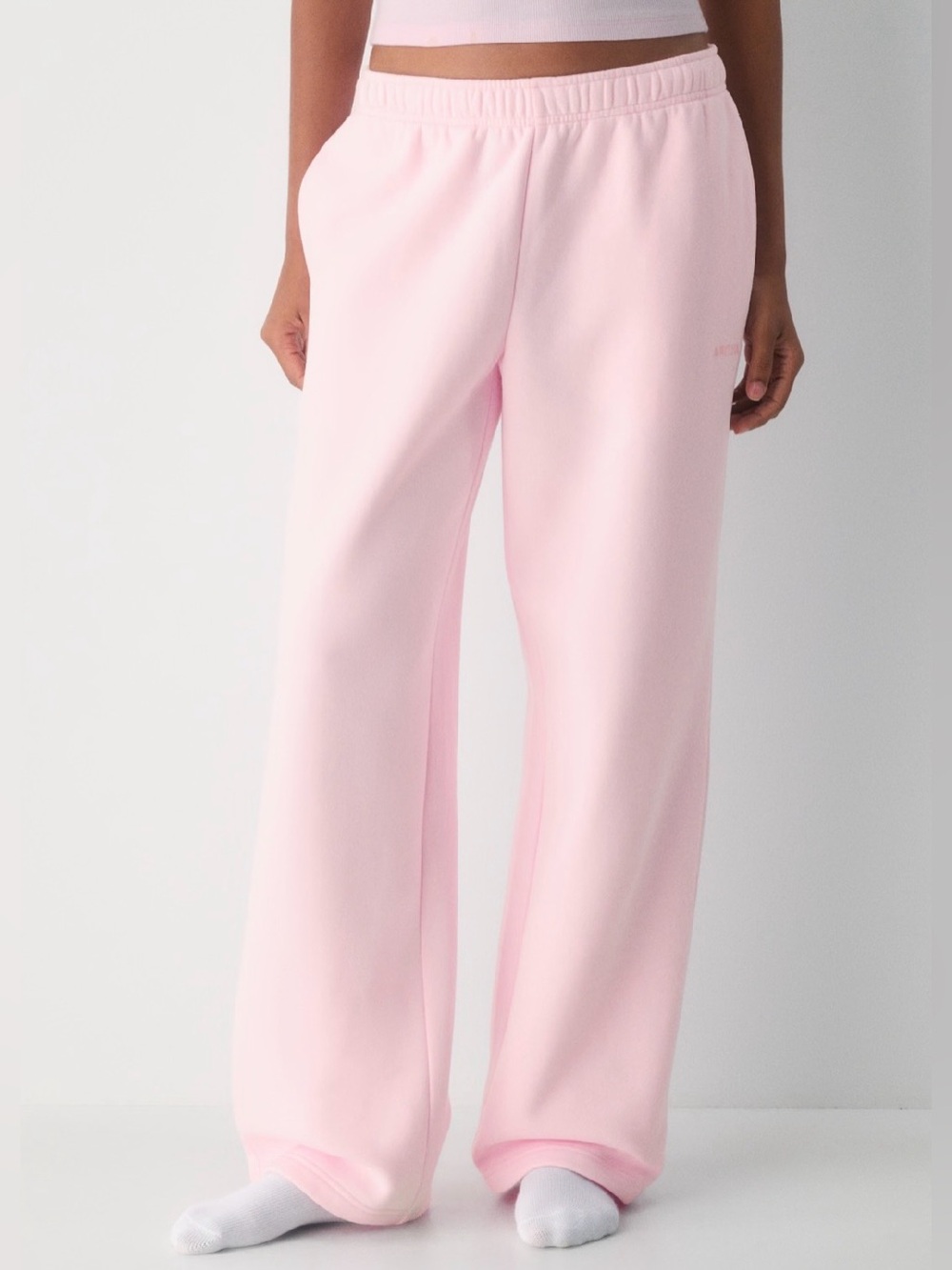 Aritzia Cozy Sweatfleece Mega Fit Sweatpants in Villa Pink